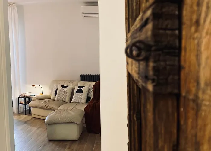 Daire Lavinia 1953 Free Parking + Wi-fi *