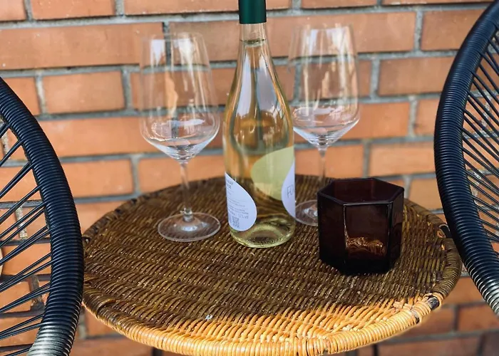 Lavinia 1953 Free Parking + Wi-fi